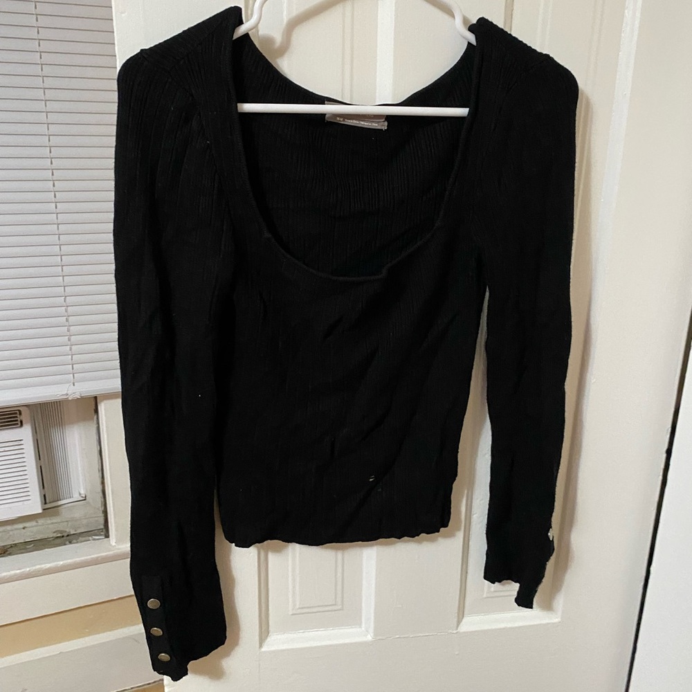 Urban outfitters black long sleeve/sweater, M